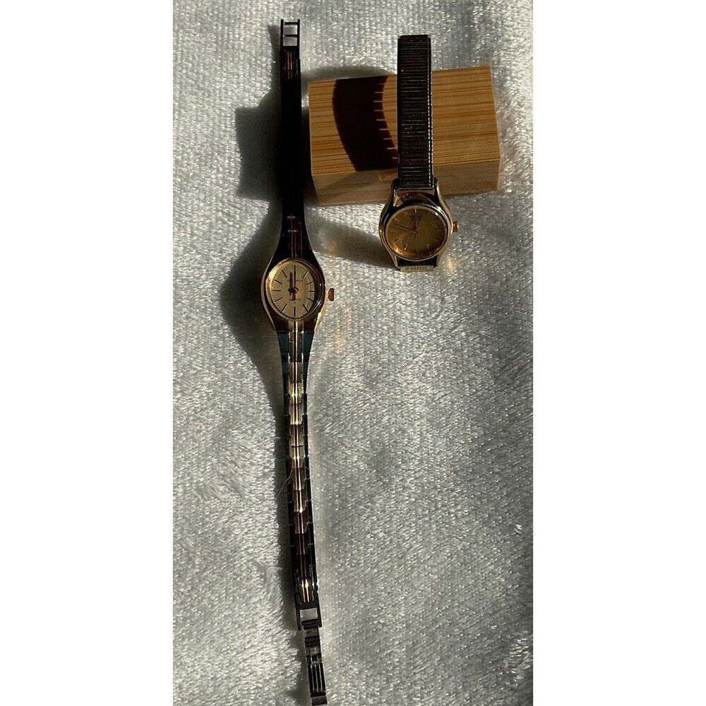 Vintage Helbros And Seiko Women’s Watches - Not Working For Parts